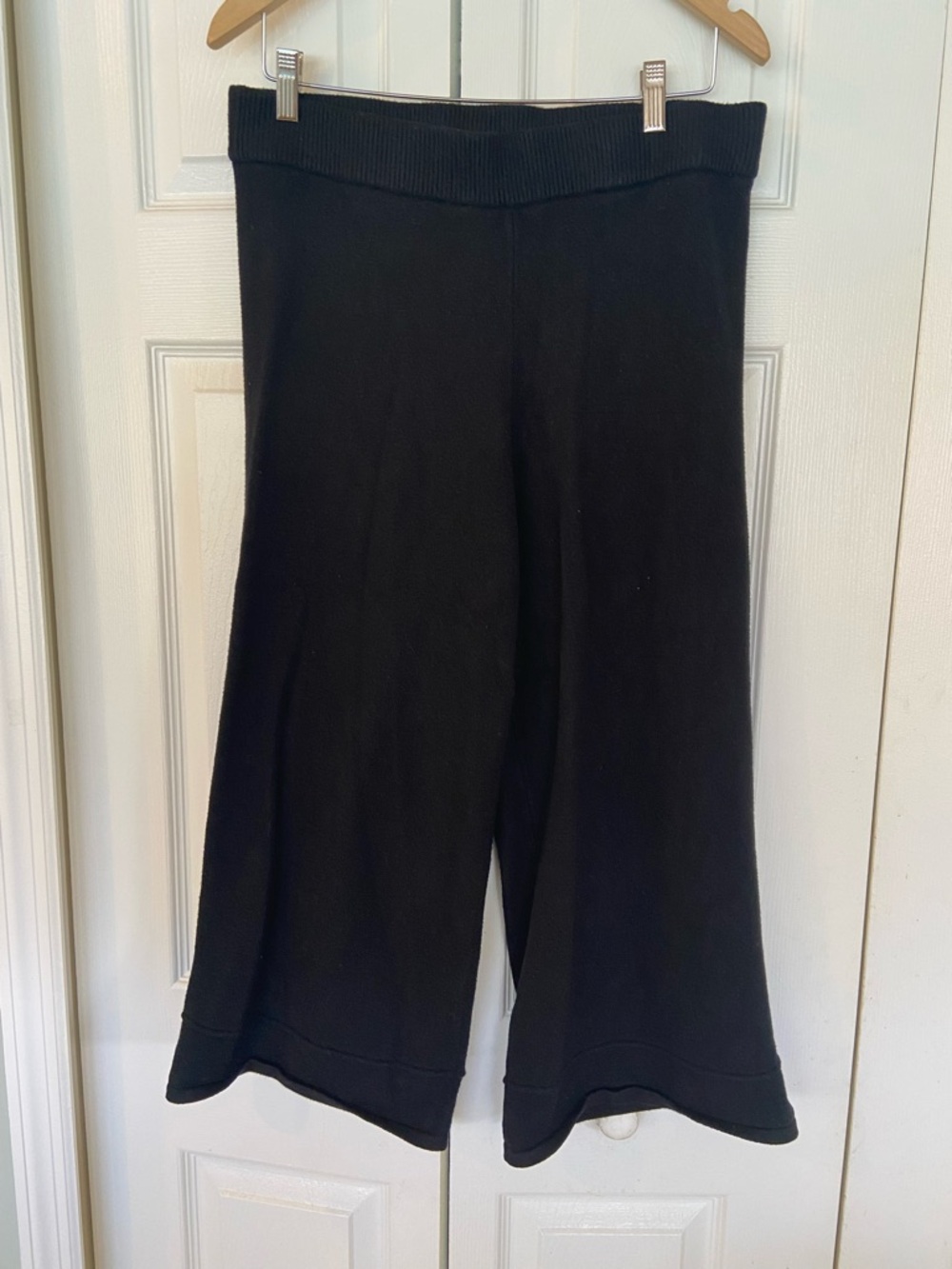 Black Wide Leg Knit Pants
